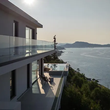 Bardo Villa, Endless Blue With Heated Pool, By Thinkvilla Vila