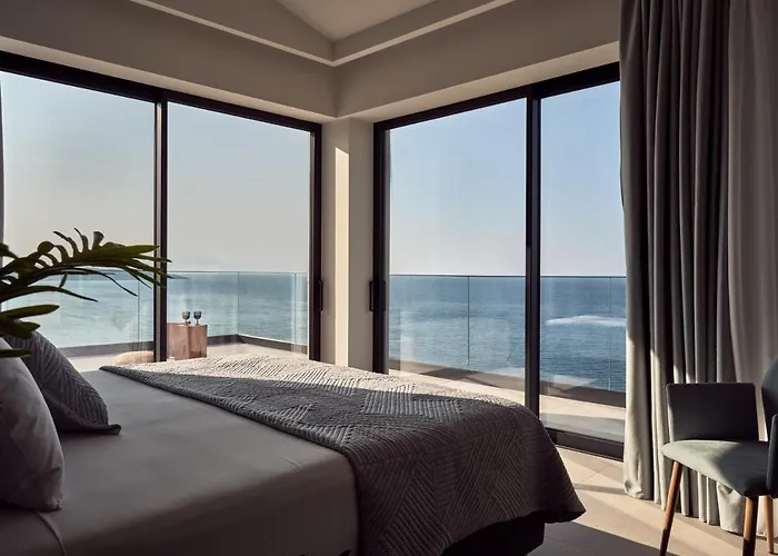 Willa Bardo Villa, Endless Blue With Heated Pool, By Thinkvilla *