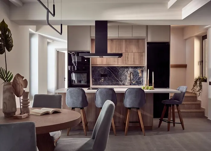 Bardo Villa, Endless Blue With Heated Pool, By Thinkvilla Willa Argassi