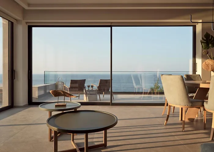 Bardo Villa, Endless Blue With Heated Pool, By Thinkvilla *