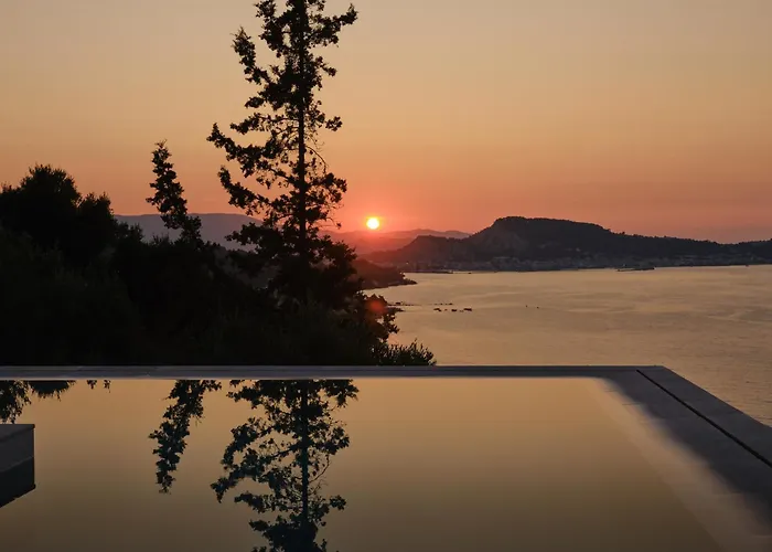 Bardo Villa, Endless Blue With Heated Pool, By Thinkvilla Willa Argassi