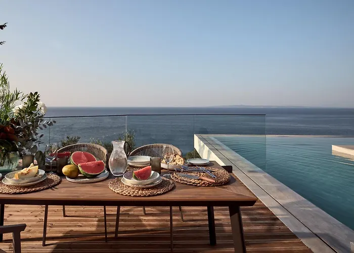 Bardo Villa, Endless Blue With Heated Pool, By Thinkvilla *