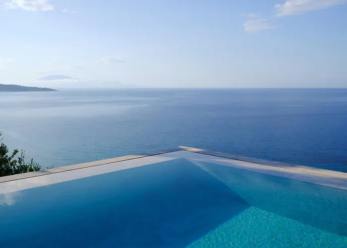 Willa Bardo Villa, Endless Blue With Heated Pool, By Thinkvilla *