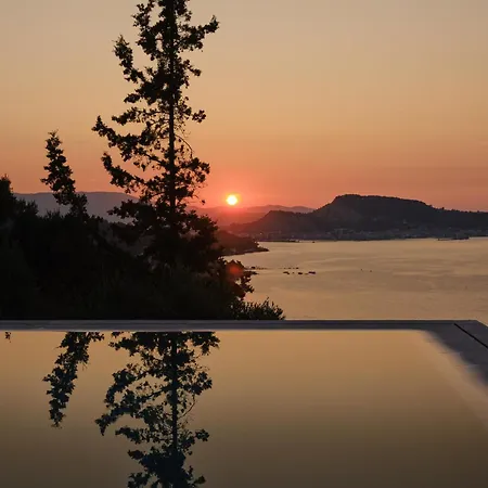 Bardo Villa, Endless Blue With Heated Pool, By Thinkvilla Villa Argassi